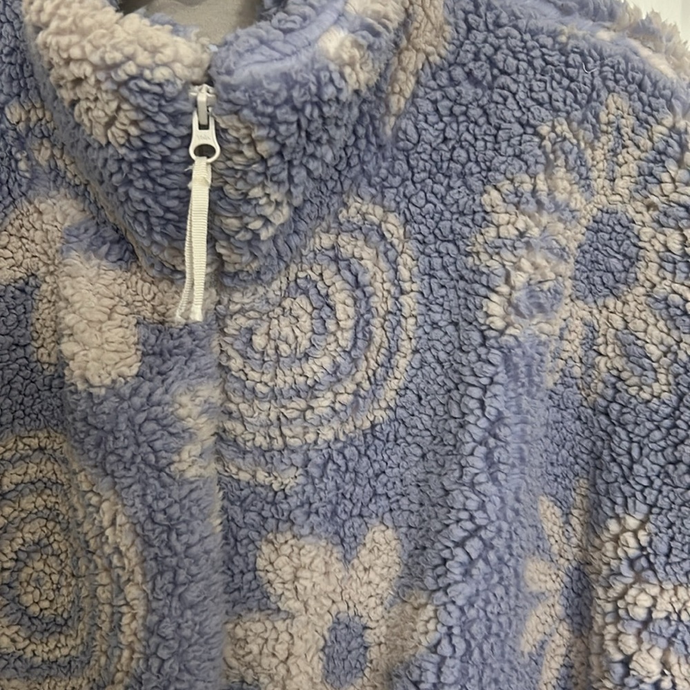 Urban Outfitters Sherpa Purple Jacket - Picture 4 of 6
